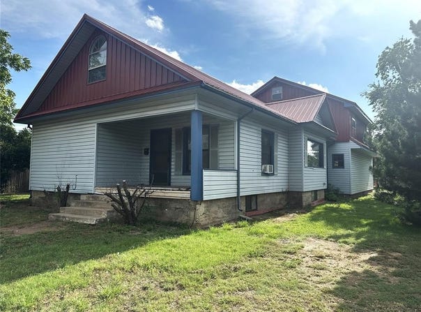 911 F Street, Snyder, OK 73566