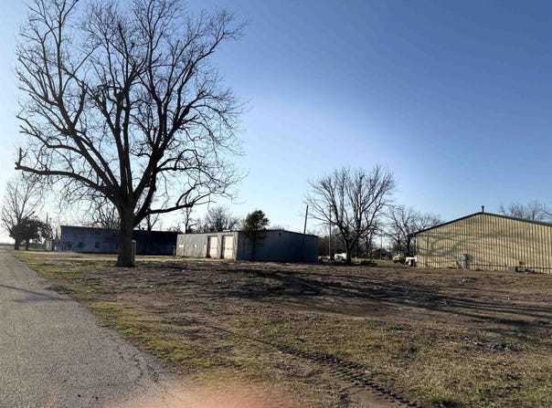 110 S College Avenue, Elaine, AR 72333