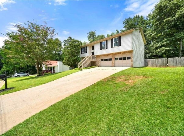 2706 Del Ridge Drive, Douglasville, GA 30135