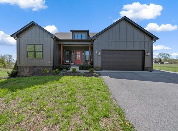 127 Fawn Drive, Scottsville, KY 42164