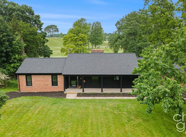 1757 Westlane Drive NE, Grand Rapids, MI 49505