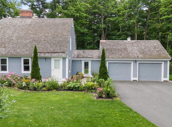 15 Rothermel Lane Extension, Kinderhook, NY 12106