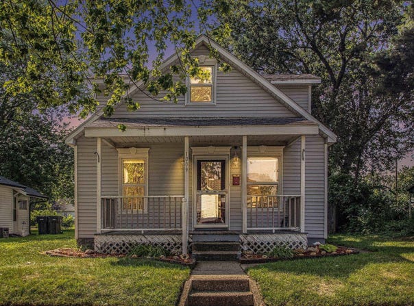1009 S 33rd Street, South Bend, IN 46615