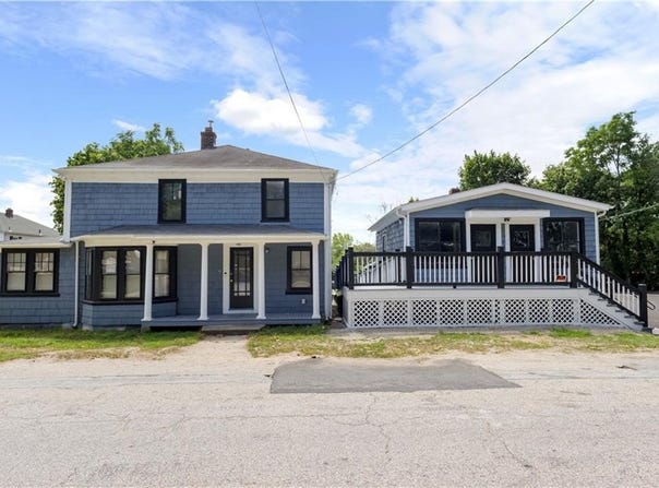 14 W Natick Road, Warwick, RI 02886