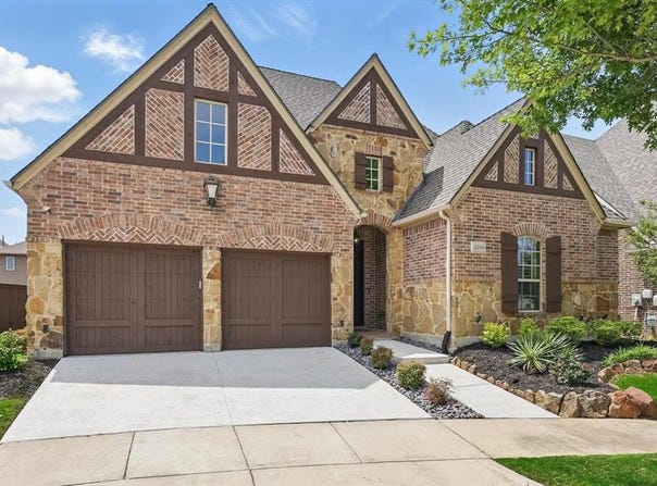 2409 Surrey Court, Flower Mound, TX 75022
