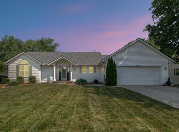 4351 Windcrest Drive SW, Wyoming, MI 49418