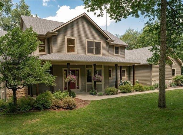 1125 Riverwood Drive SW, Oronoco, MN 55960