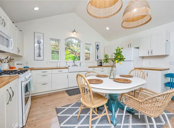 19618 Stinson Road, Hidden Valley Lake, CA 95467
