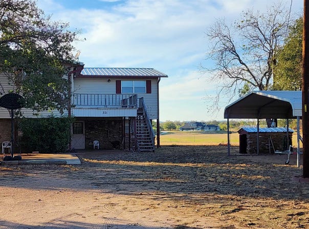 321 Bluebriar Lane, Buchanan Dam, TX 78609-0001