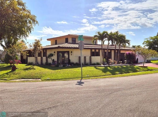 12096 NW 25th St, Coral Springs, FL 33065
