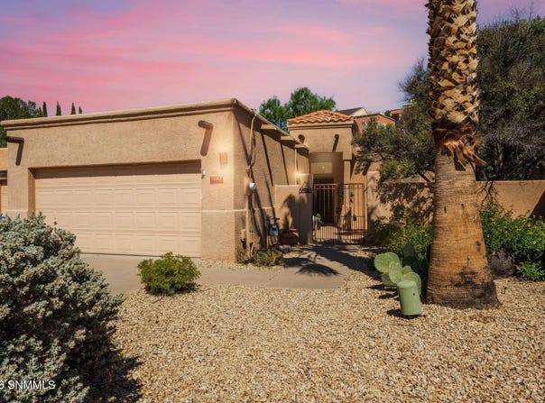 1042 Mormon Drive, Las Cruces, NM 88011