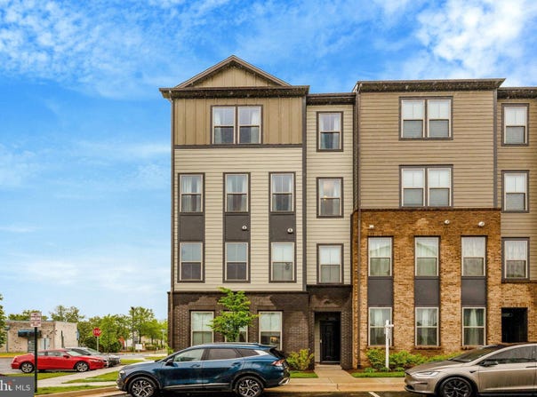 20941 BLUEBIRD SQUARE, STERLING, VA 20165