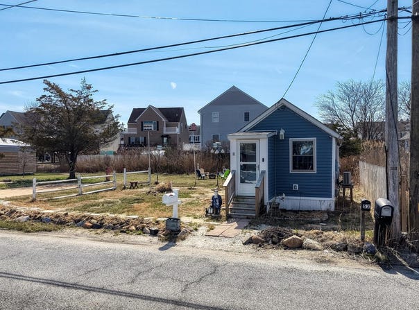 58 HUBBARD Avenue, FREDERICA, DE 19946