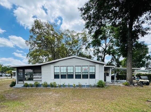9701 E Hwy 25, Belleview, FL 34420