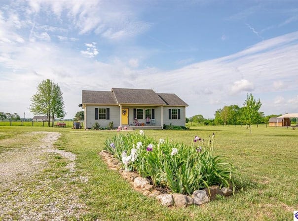 450 Rolling Way, Smiths Grove, KY 42171