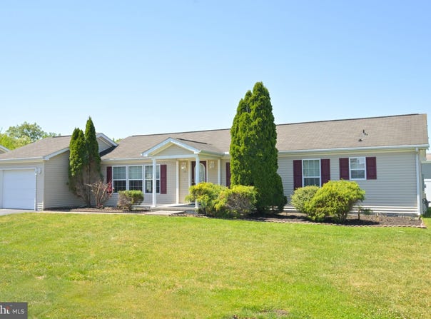 135 MAUREEN Place, DOVER, DE 19901