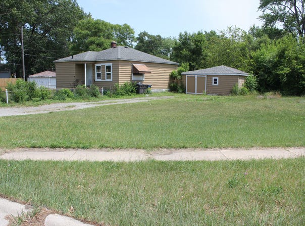 4100 Liverpool Road, Lake Station, IN 46405