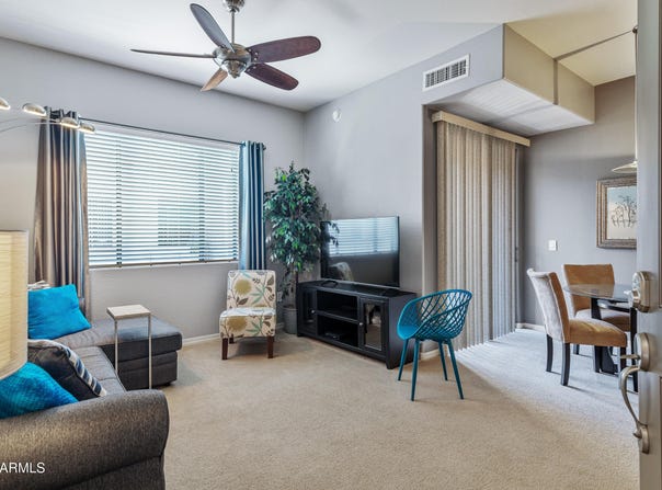 3330 S GILBERT Road, Chandler, AZ 85286