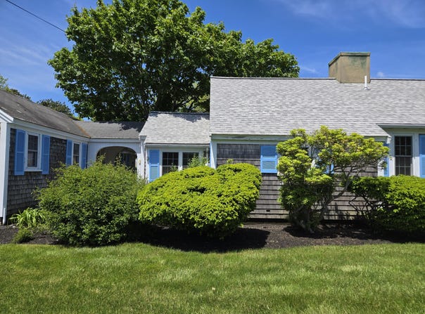 230 Gosnold Street, Hyannis, MA 02601