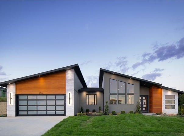 2150 NW Palisades Drive, Riverside, MO 64150