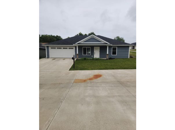 1537 Eagle Street, Bellefontaine, OH 43311
