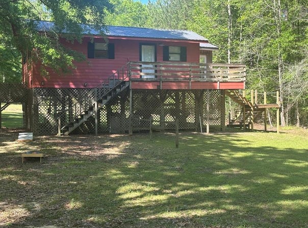 494 Moselle Seminary Road, Moselle, MS 39465