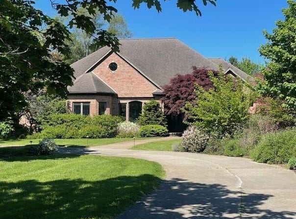 5002 Quincy Court, Saline, MI 48176