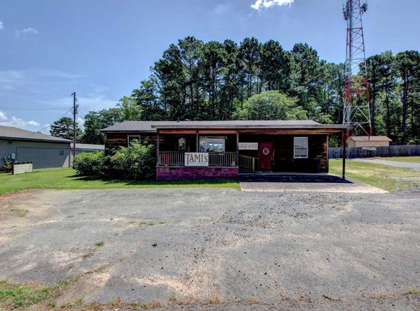 1100 N Reynolds, Bryant, AR 72022