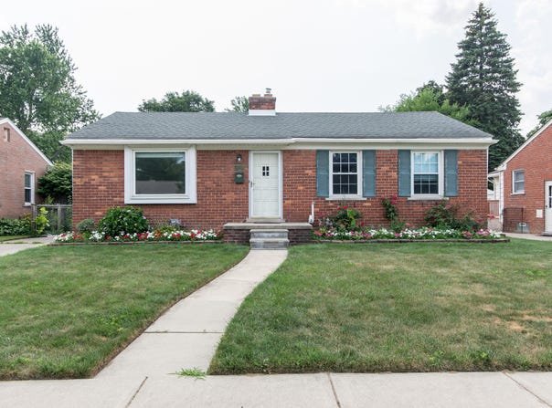 11015 Fairfield Street, Livonia, MI 48150