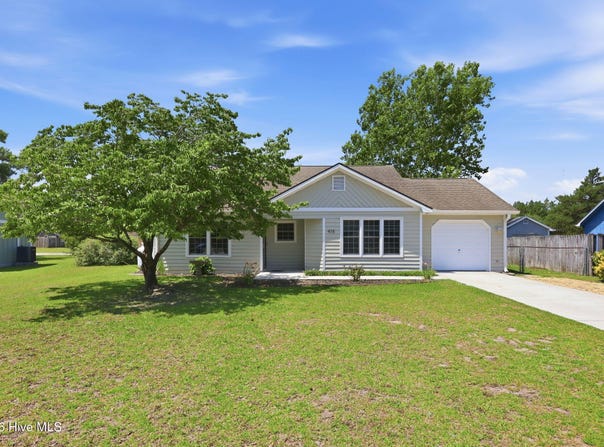 415 Red Fox Trail, Newport, NC 28570