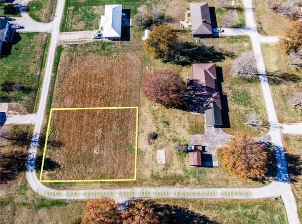 00027 E 975 Terrace, Pleasanton, KS 66075