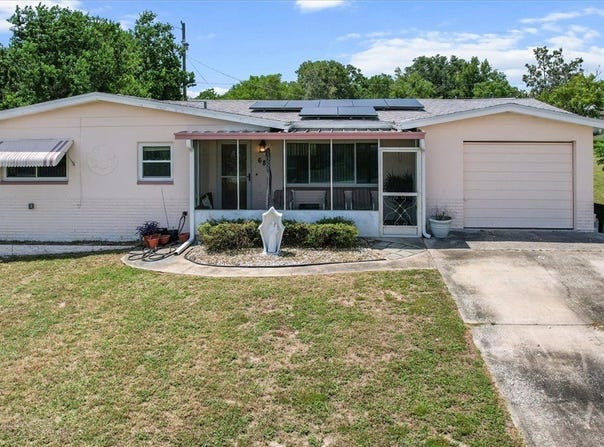 68 S Lincoln Avenue, Beverly Hills, FL 34465