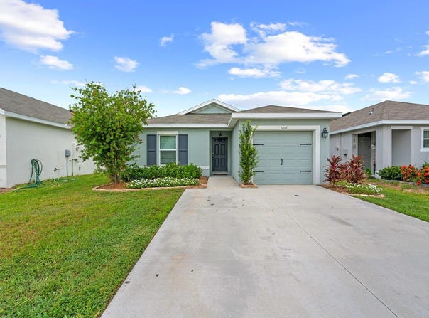 17071 OVAL RUM DRIVE, WIMAUMA, FL 33598