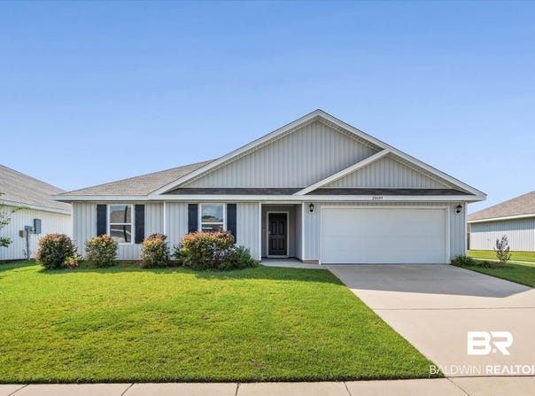 20603 Mercury Drive, Robertsdale, AL 36567