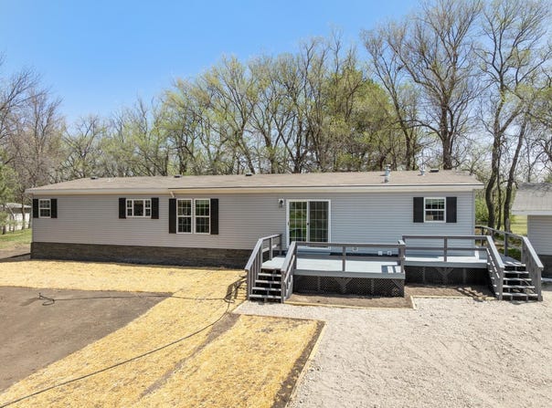 1405 73RD STREET, Minot, ND 58701