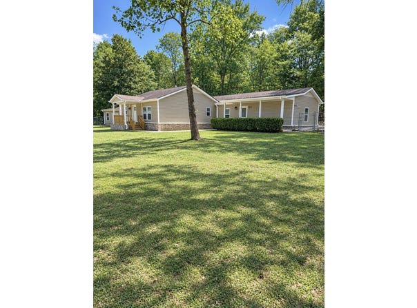 1672 SADLER SCHOOL Rd, Brighton, TN 38011