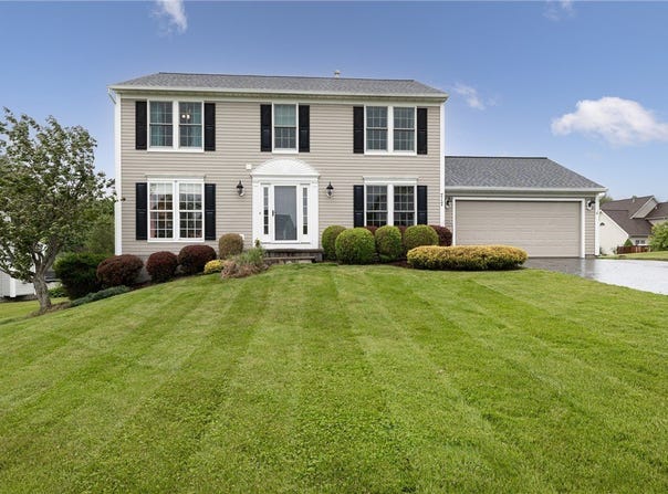 717 Westwood Trail, Walworth, NY 14502