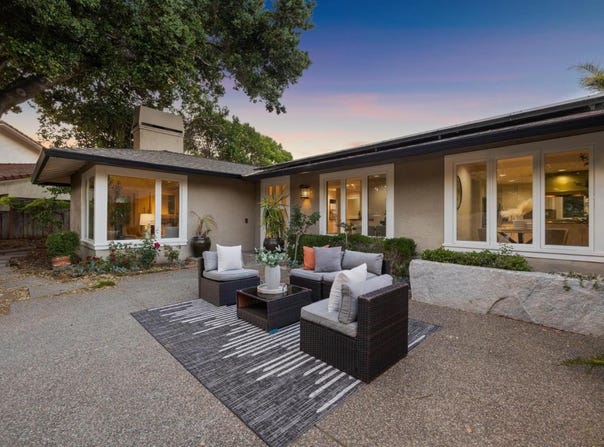 20717 Meadow Oak RD, SARATOGA, CA 95070
