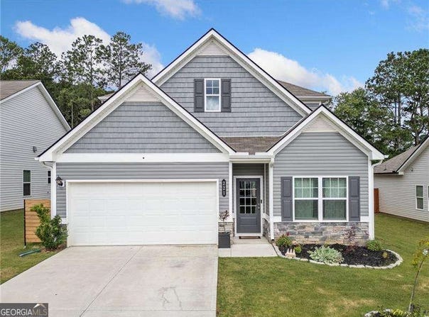 221 Sycamore, Calhoun, GA 30701