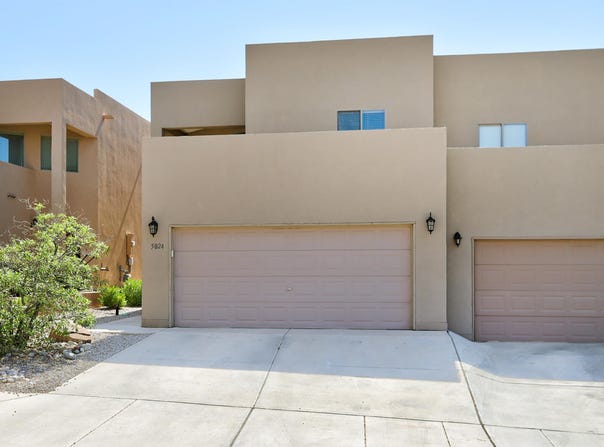 5024 SALA DE TOMAS Drive NW, Albuquerque, NM 87120