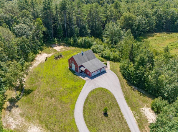 8 Summer Way, Cumberland, ME 04021