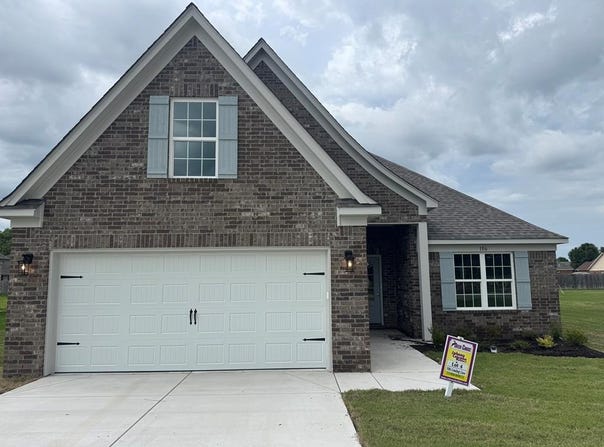 106 COWLING CV, Marion, AR 72364