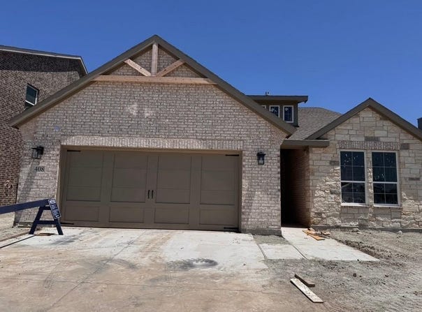408 Pickett Creek Drive, Aledo, TX 76008