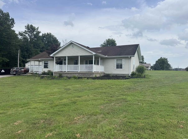 13911 W 150 N, Linton, IN 47441