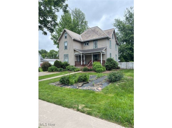 202 N Ray Street, Baltic, OH 43804