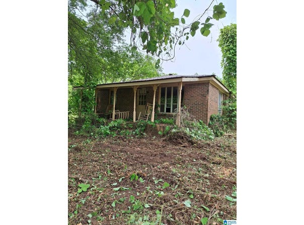 1803 COUNTY ROAD 99, HALEYVILLE, AL 35565