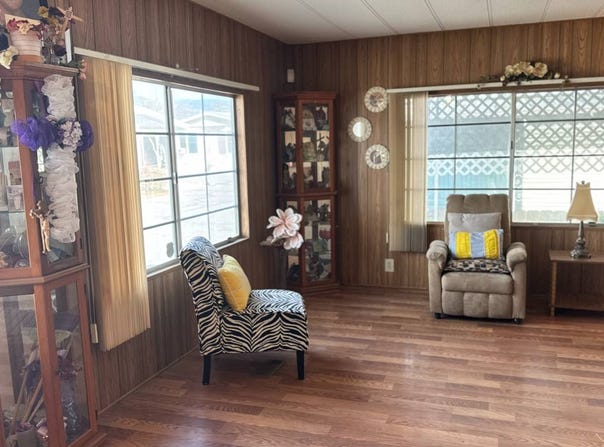 455 E. 7th Street, San Jacinto, CA 92583