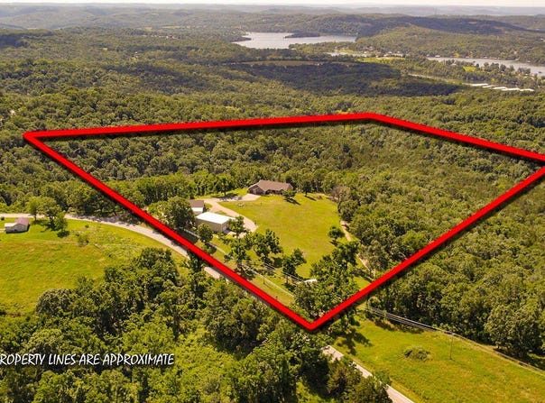 10620 W State Highway 76, Cape Fair, MO 65624
