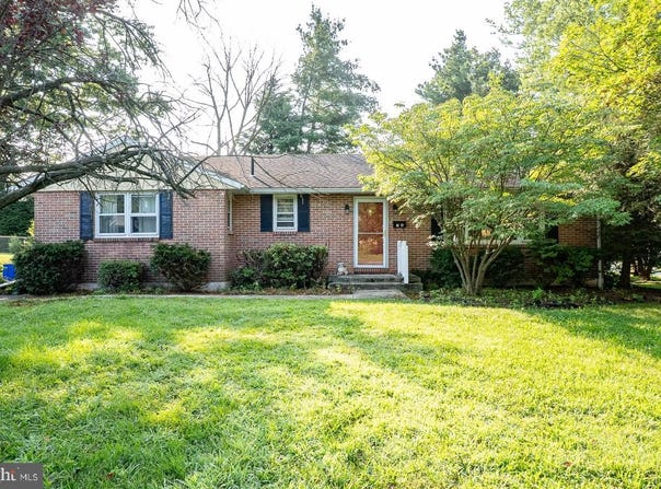 76 DOUGLAS STREET, BOYERTOWN, PA 19512