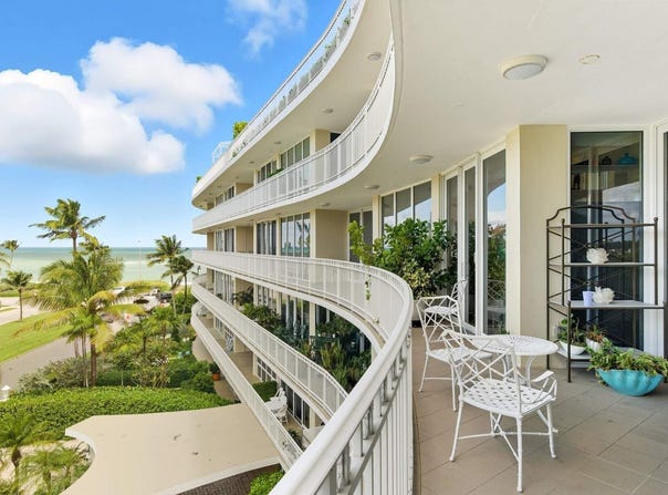 100 Royal Palm Way, Palm Beach, FL 33480